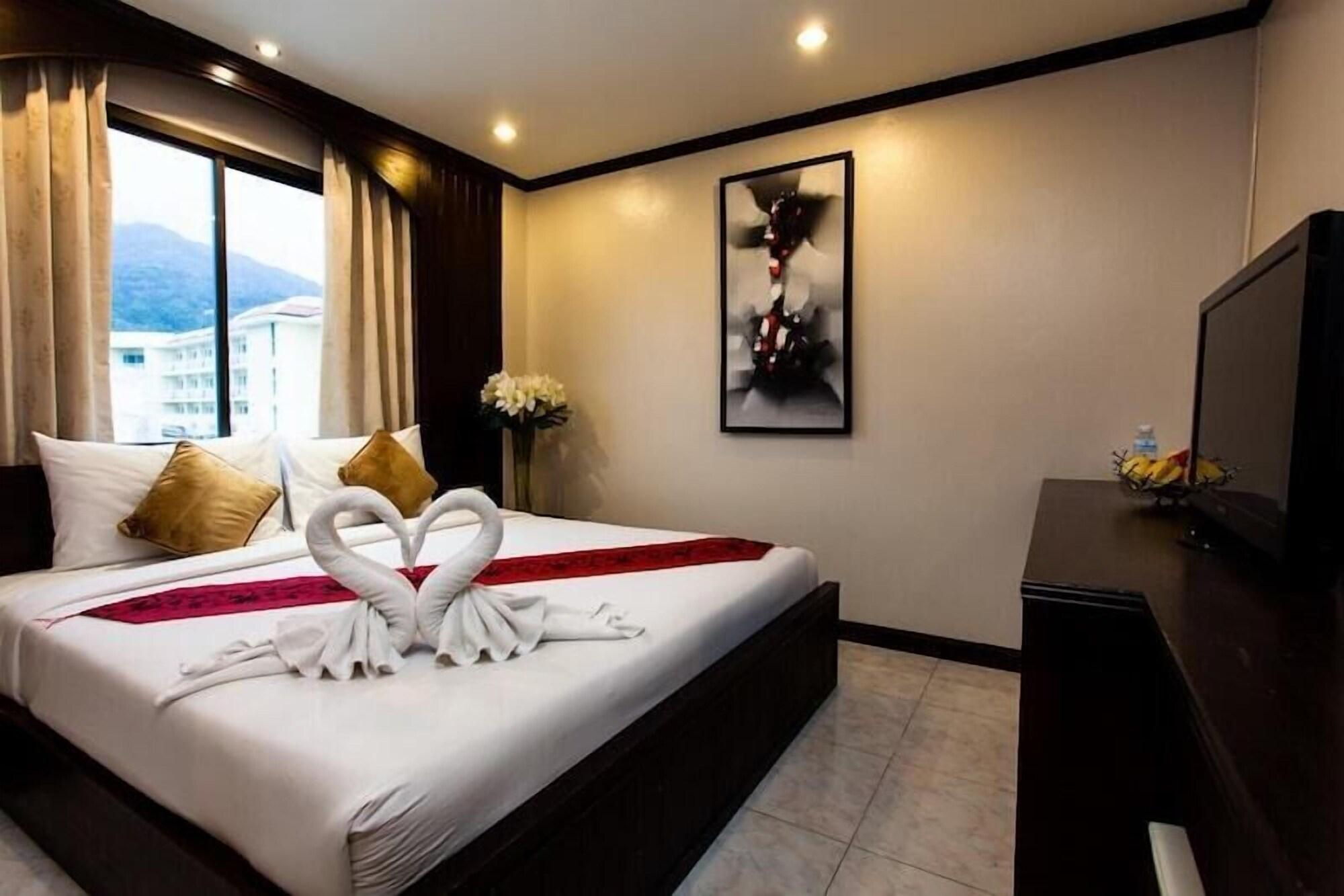 Amici Miei Guest House Phuket Ngoại thất bức ảnh