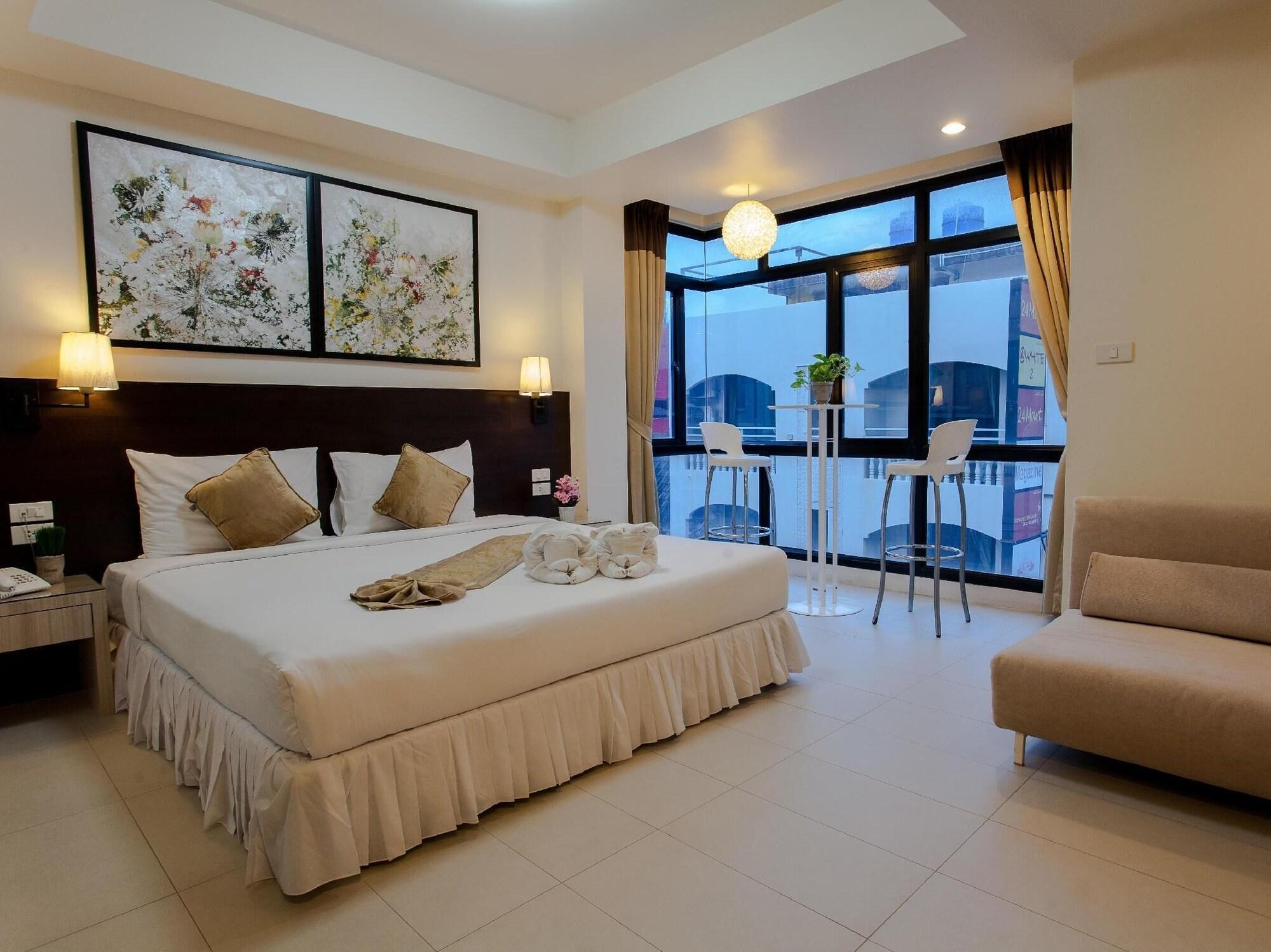 Amici Miei Guest House Phuket Ngoại thất bức ảnh